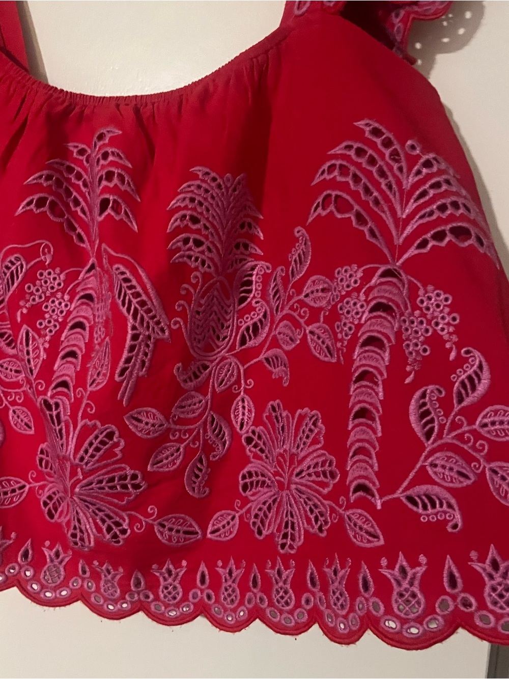 FARM Rio Red Embroidered Ruffled  Top - Picture 2 of 5
